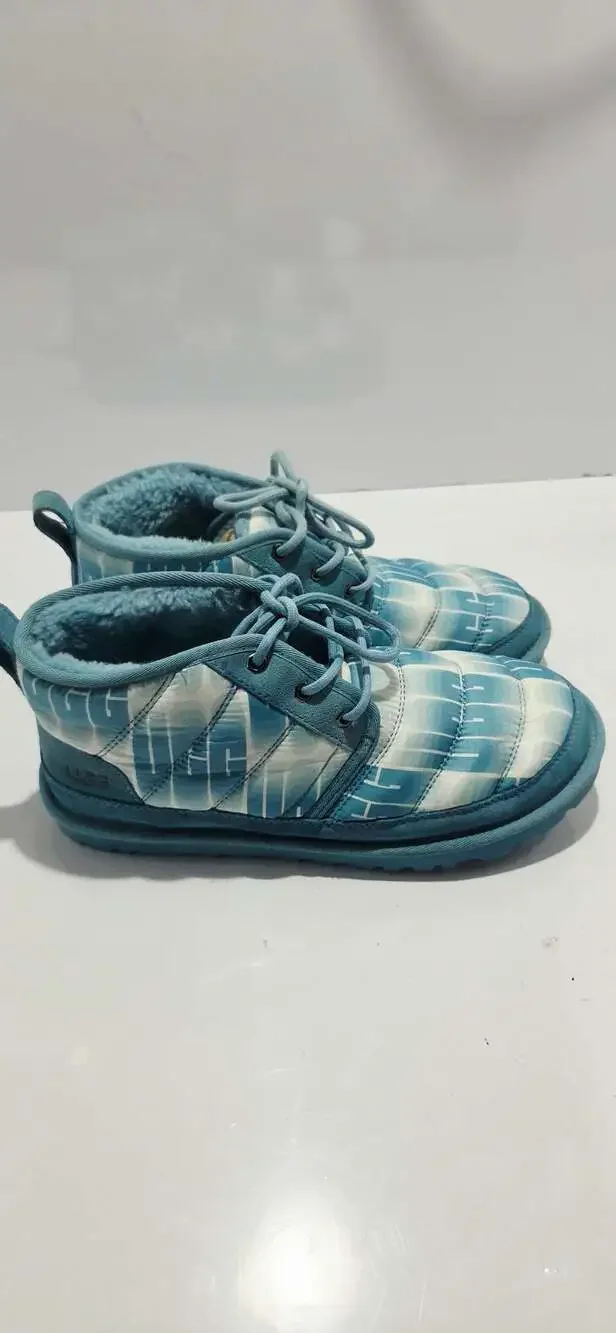 UGG neumel lta